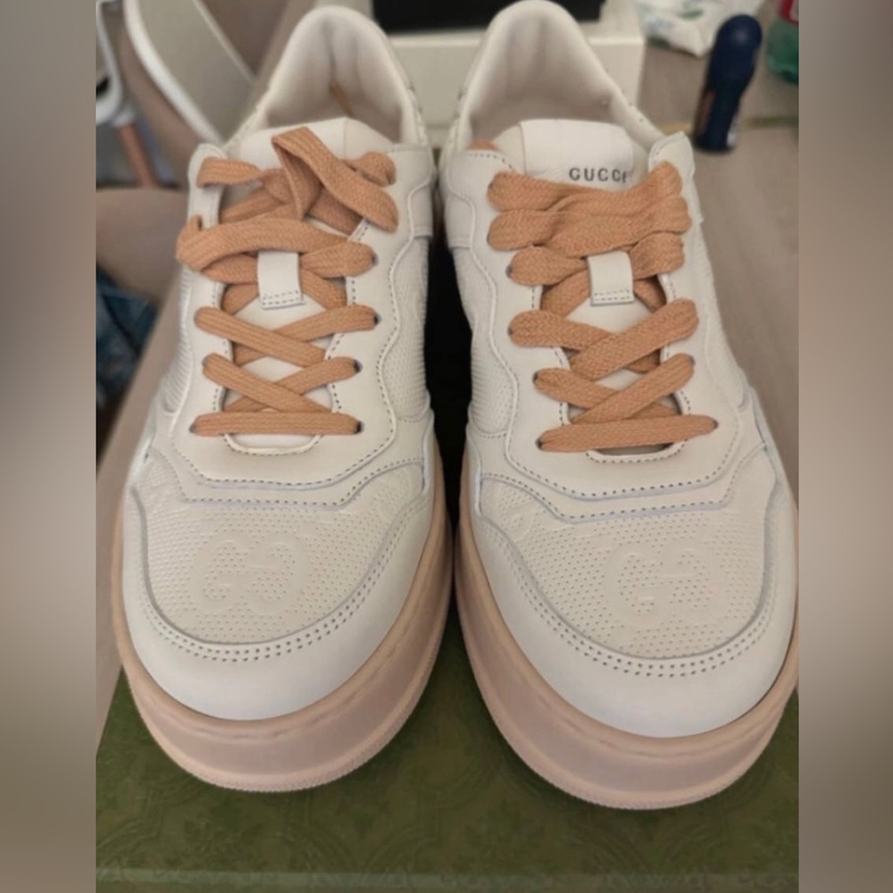 Gucci Leather Trainers. Size 39.5. •CROSS POSTED!•